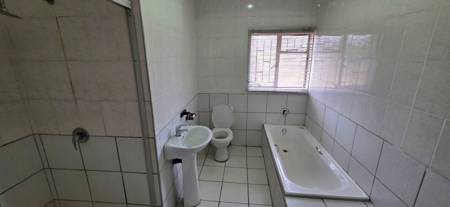 4 Bedroom Property for Sale in Oudorp North West